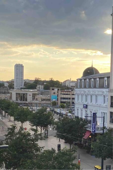 Foch Gare Joli Appartement En Centre-Ville Digione Esterno foto